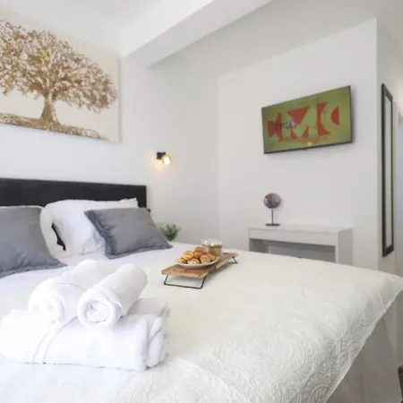 Amara Villa *