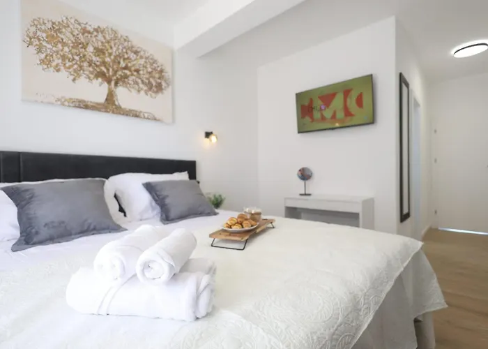 Amara Villa *